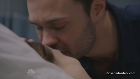 Chicago PD: Shouldn't Have Been Alone 2x10 s02e10 Ruzek Burgess