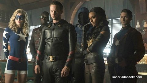Legends Of Tomorrow: The Justice Society of America (2x01)