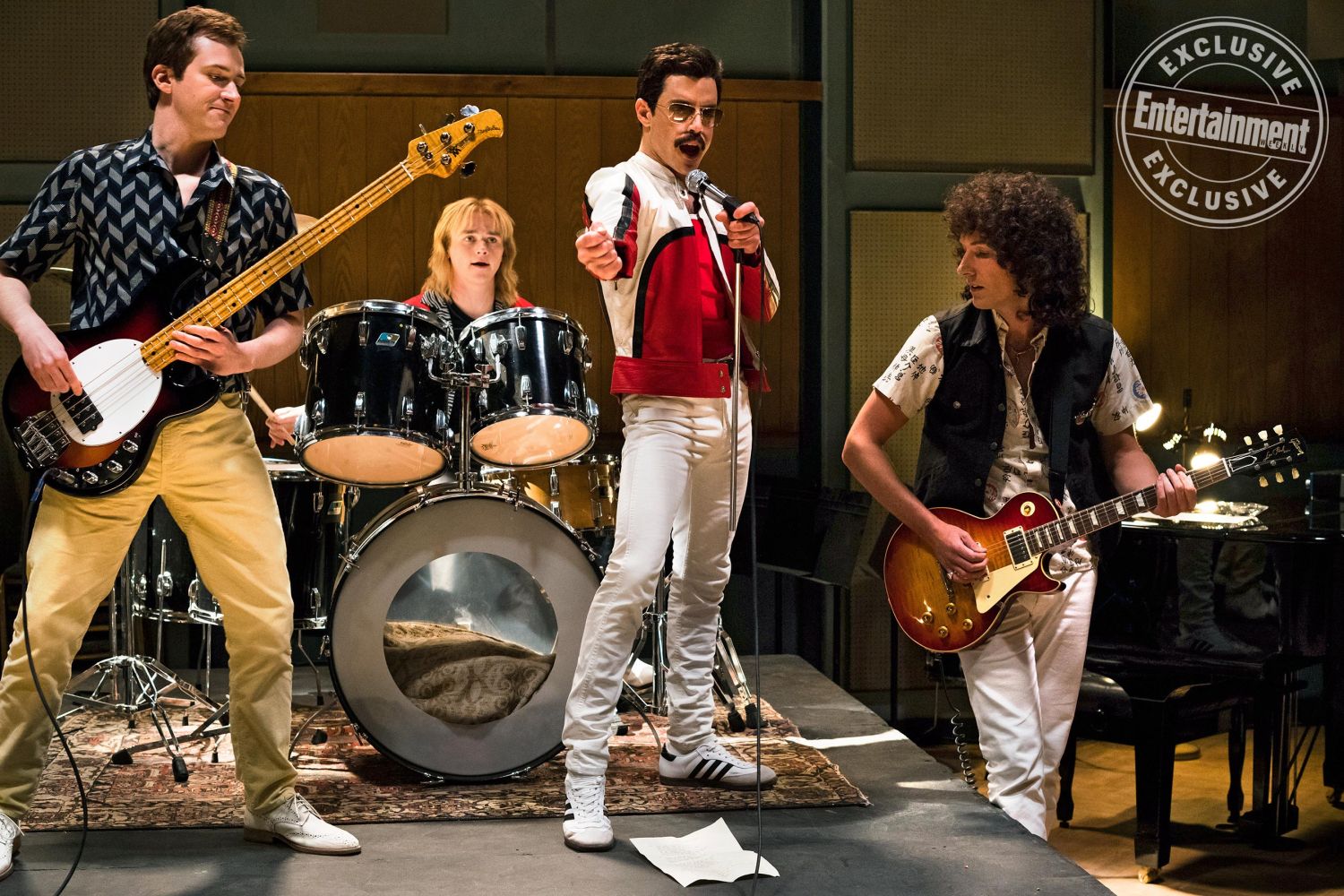 FOX Film Brasil promove exposição de figurinos do filme Bohemian Rhapsody